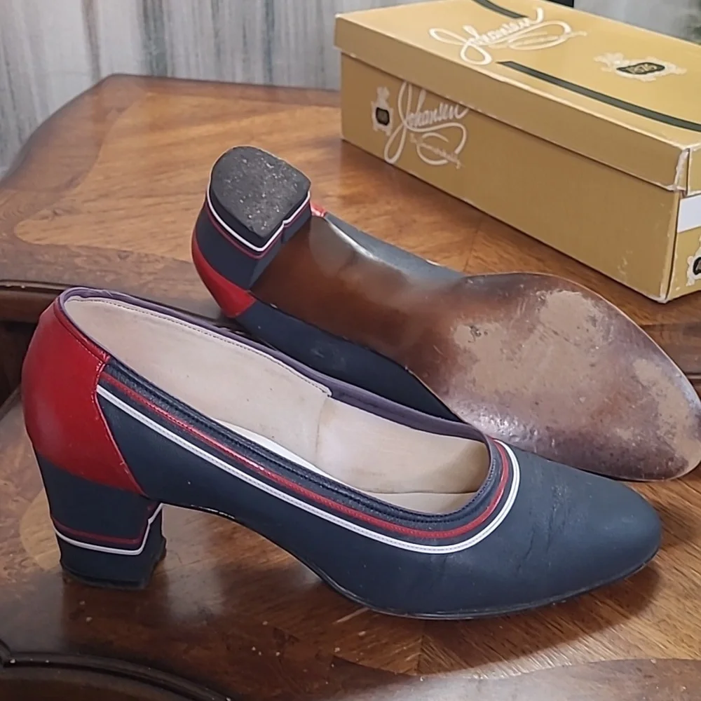 Vintage Johansen Adlib Womens 8.5 classic leather red white blue dress shoes